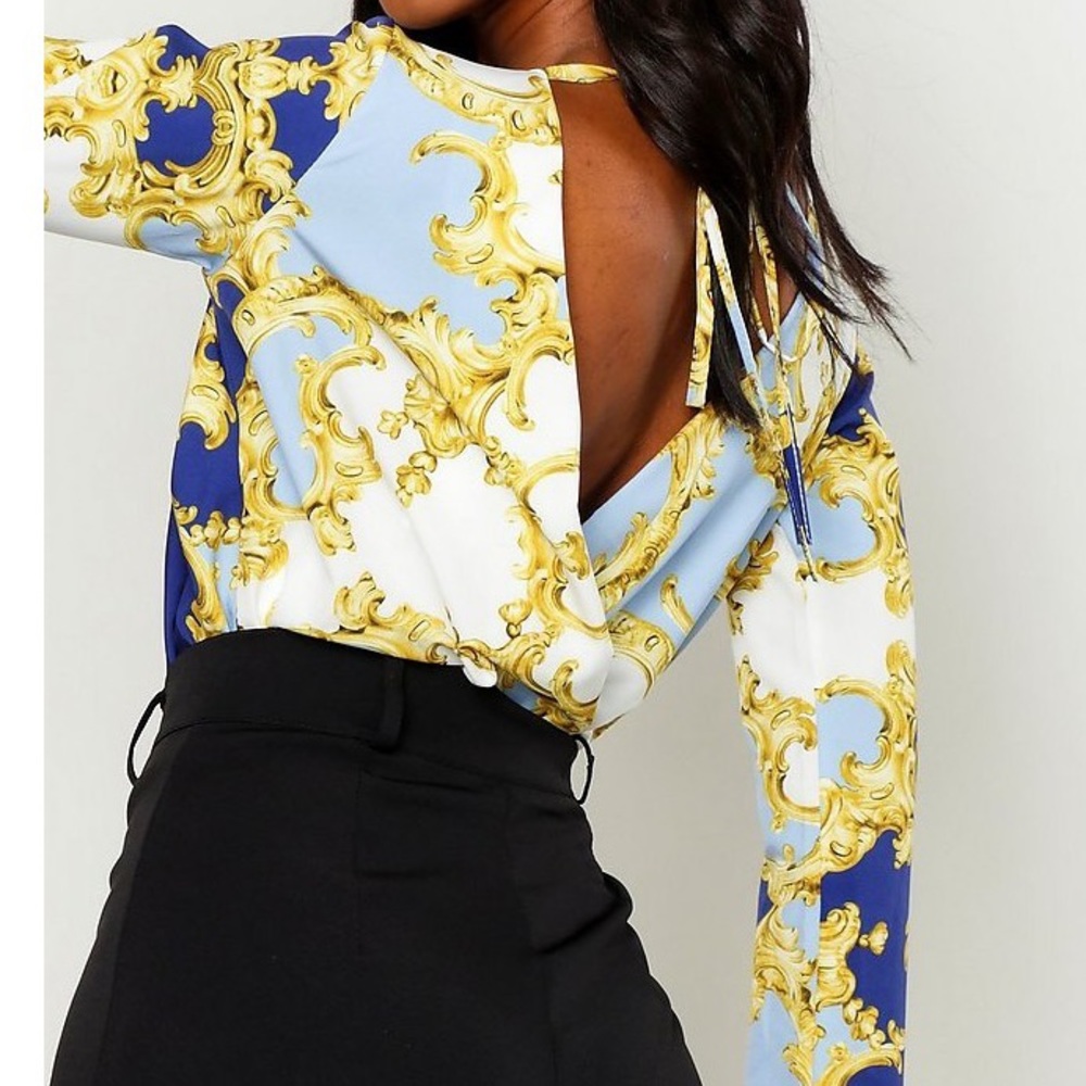 Satin chain print wrap blouse - Picture 2 of 6